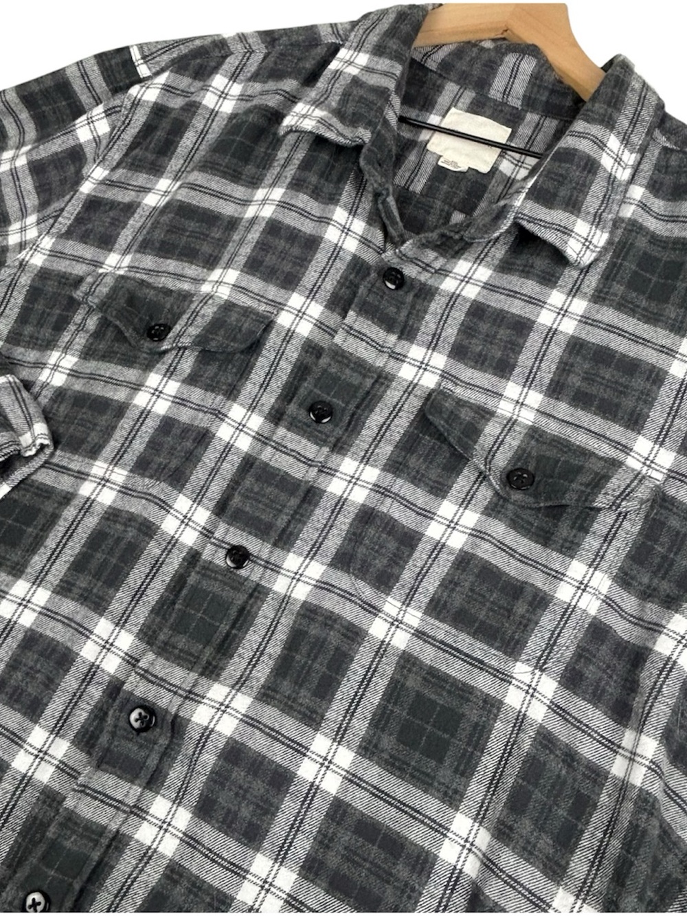 American Eagle Outfitters Shirt Mens XXXL Gray Plaid Flannel Pockets Outdoor